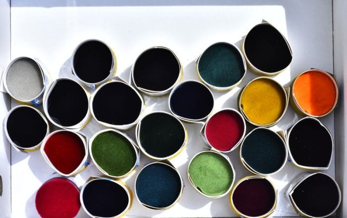 Colored silk raw materials